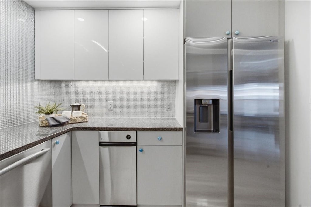 111 Beach St #3E, Boston, MA, 111 Beach St #3E, Boston, MA Photo #12