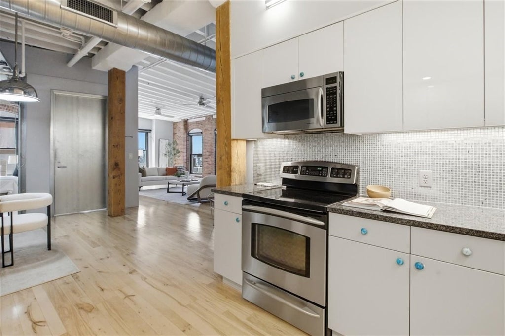 111 Beach St #3E, Boston, MA, 111 Beach St #3E, Boston, MA Photo #10