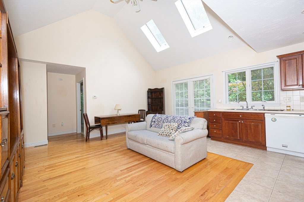 107 Old School House Rd, Oakham, MA Photo #30