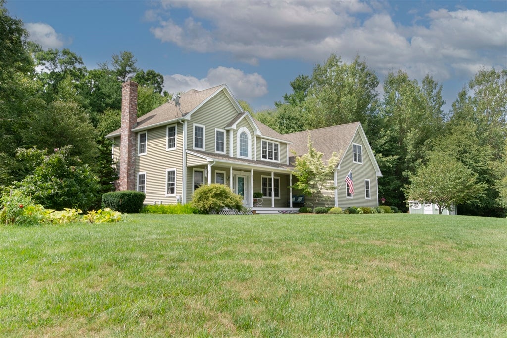 107 Old School House Rd, Oakham, MA Photo #4