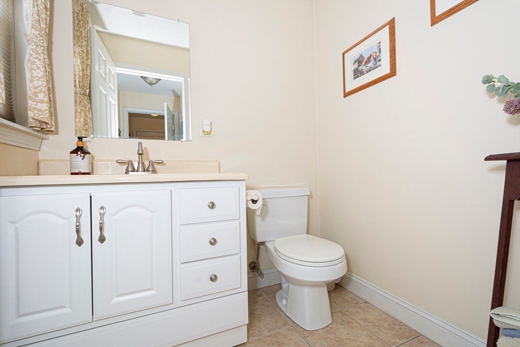 107 Old School House Rd, Oakham, MA Photo #16