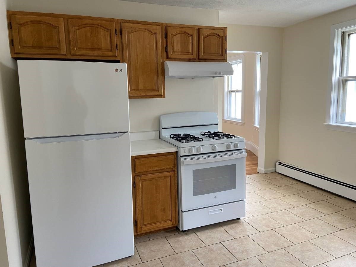 11 Avon St #2, Everett, MA Photo #2