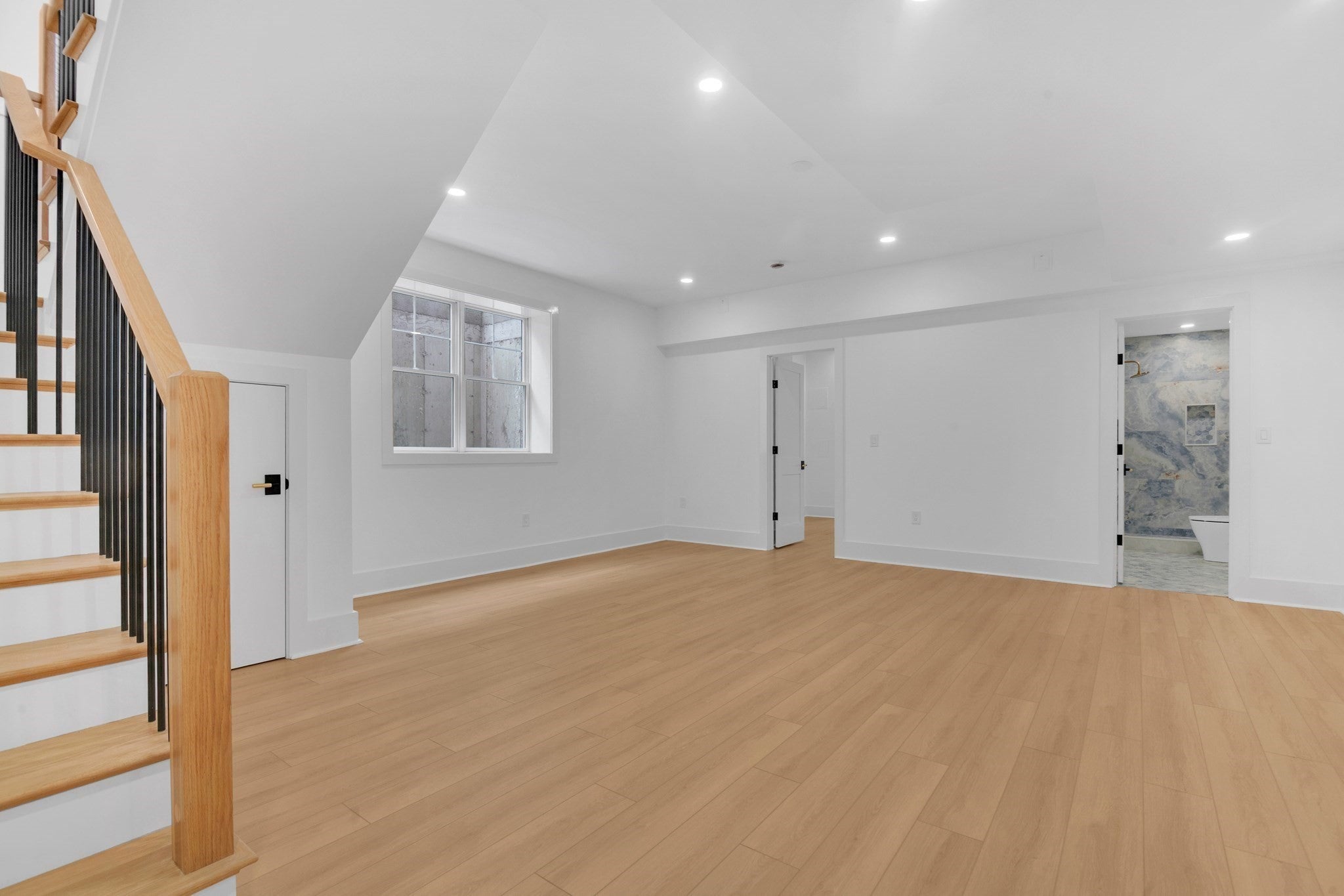 9 Morseland Ave, Newton, MA Photo #34