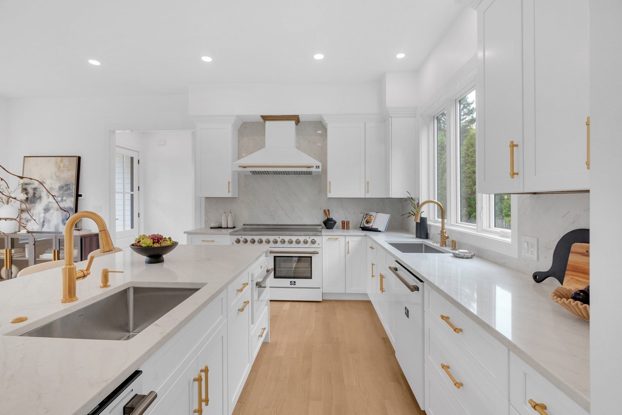 9 Morseland Ave, Newton, MA Photo #12