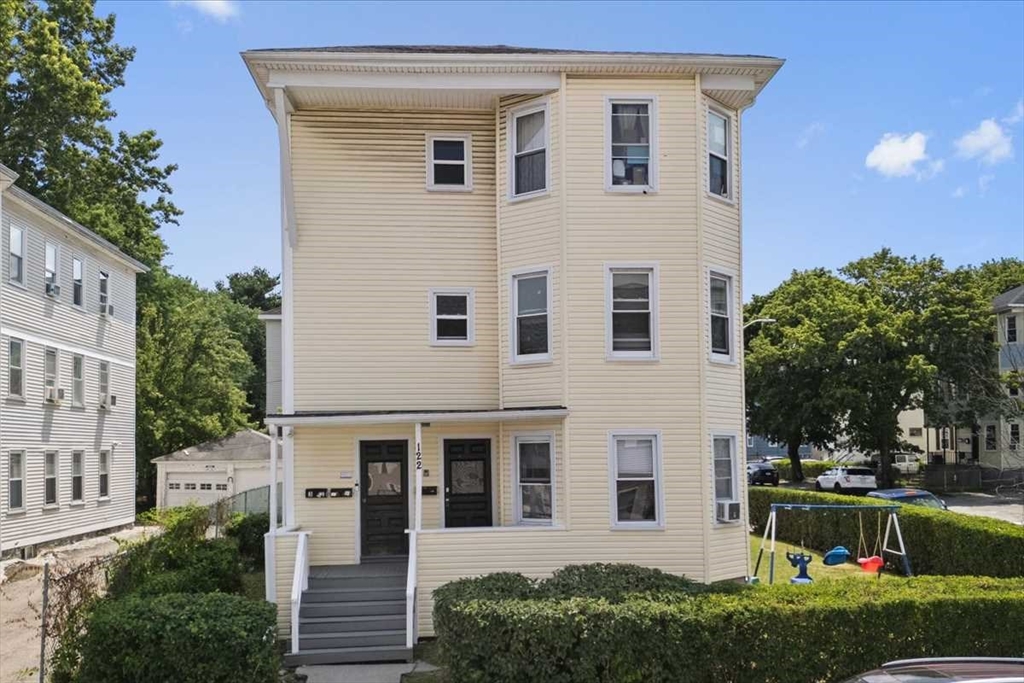 122 Dorchester St