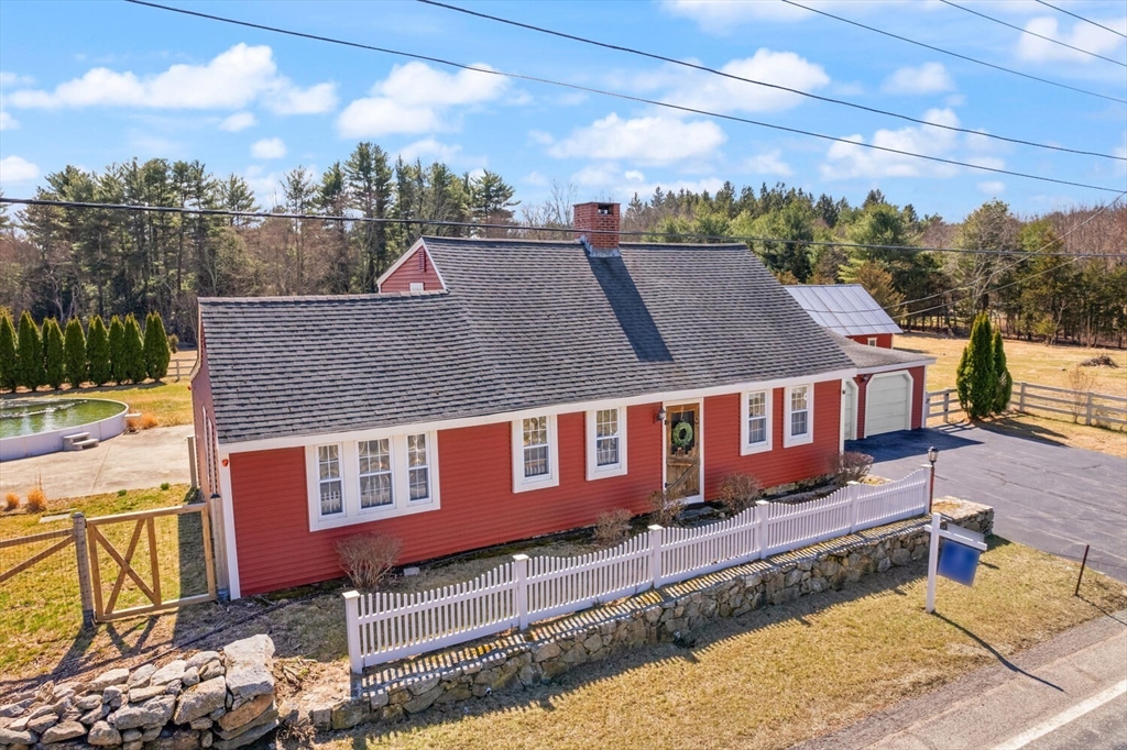 220 Plainfield Pike