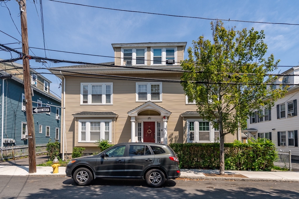 Photo of 33 Harbor Street, Salem, MA