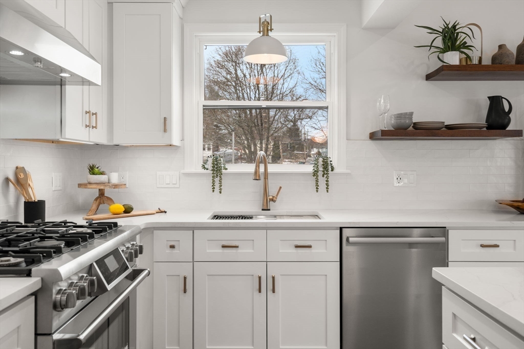 105 South Quinsigamond Avenue