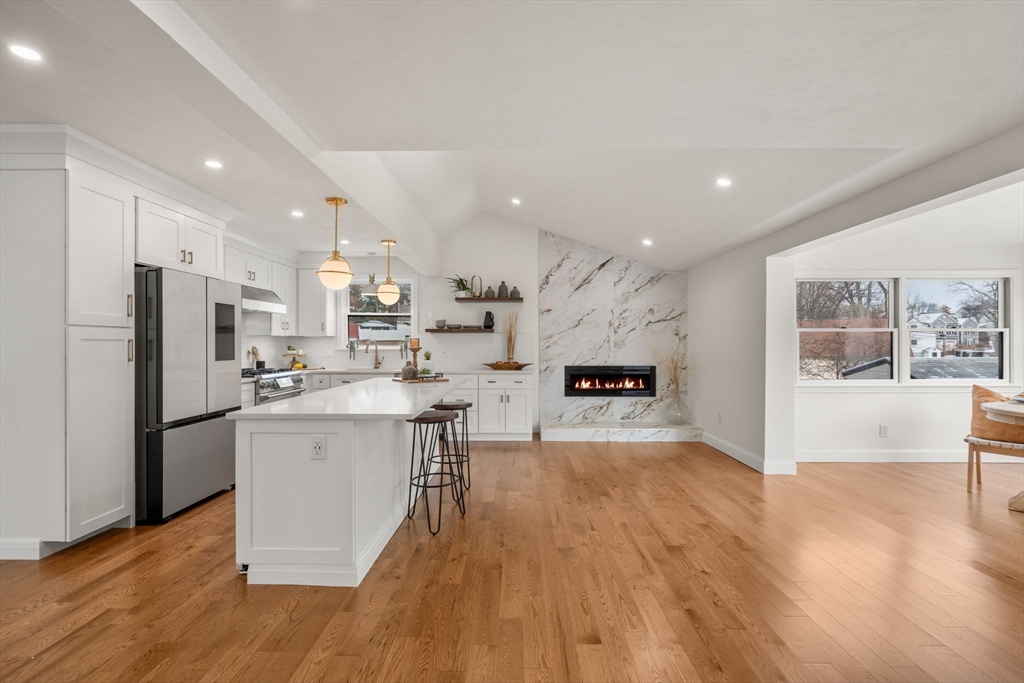 105 South Quinsigamond Avenue