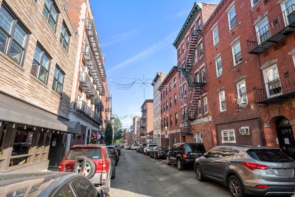23 Fleet St #5, Boston, MA Photo #13