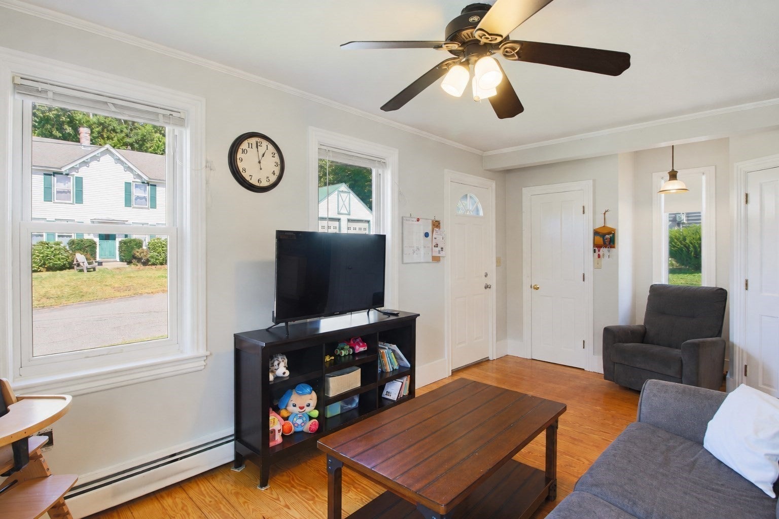 12 Brightside St, Millbury, MA Photo #6