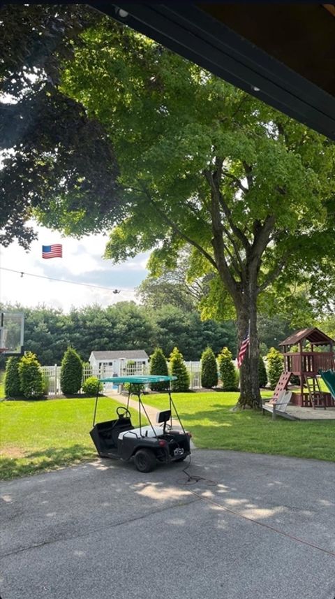 65 Milford St Mendon MA 01756