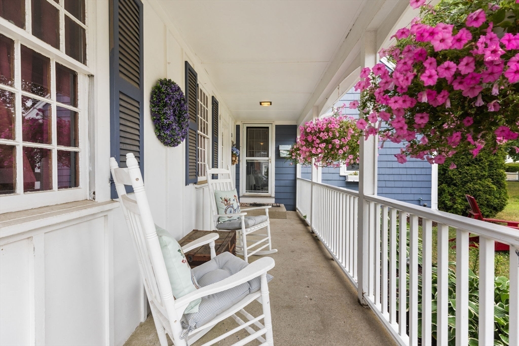 24 Corcoran Rd