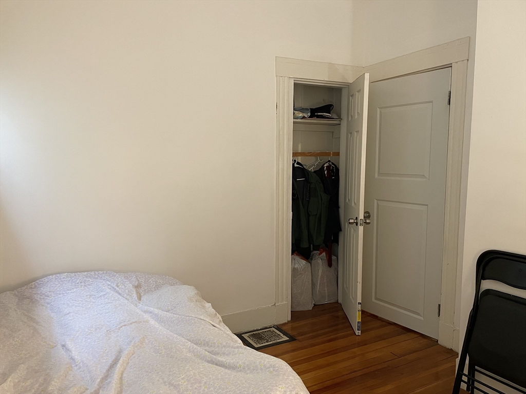 416 Trapelo Rd #1, Belmont, MA Photo #12