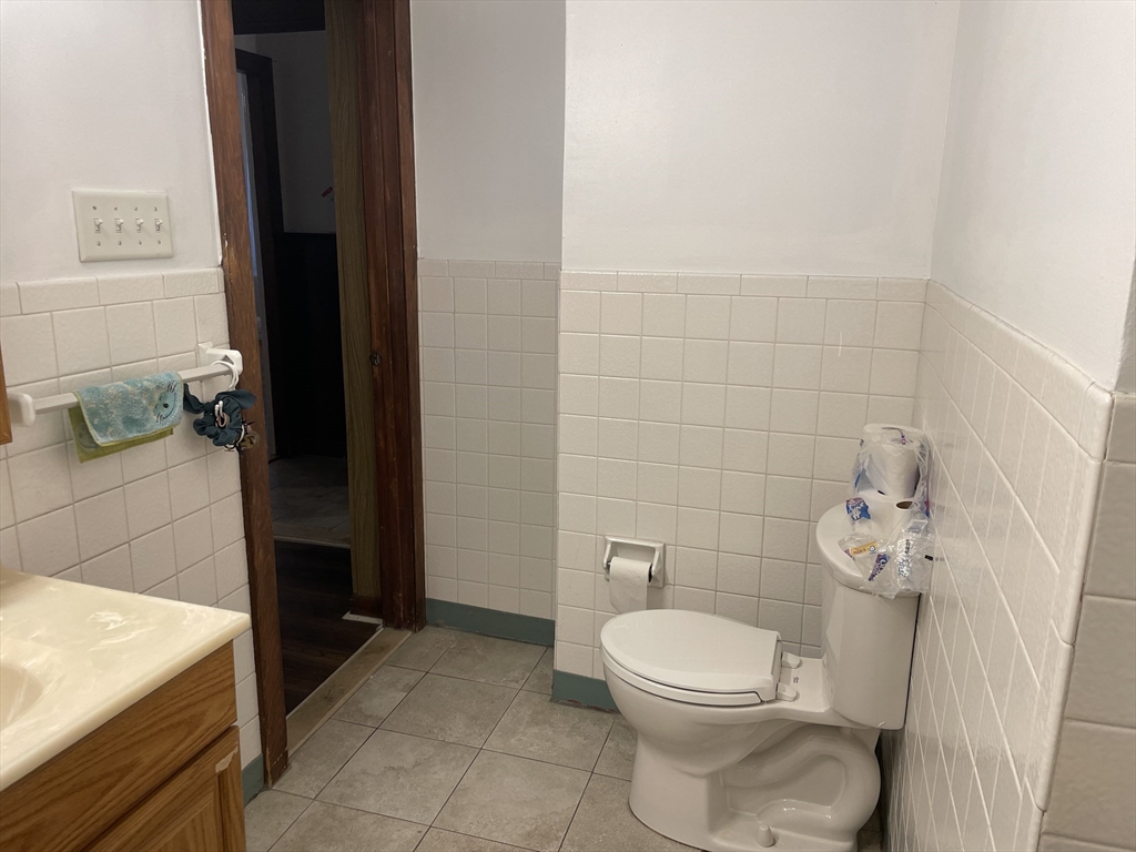 416 Trapelo Rd #1, Belmont, MA Photo #18