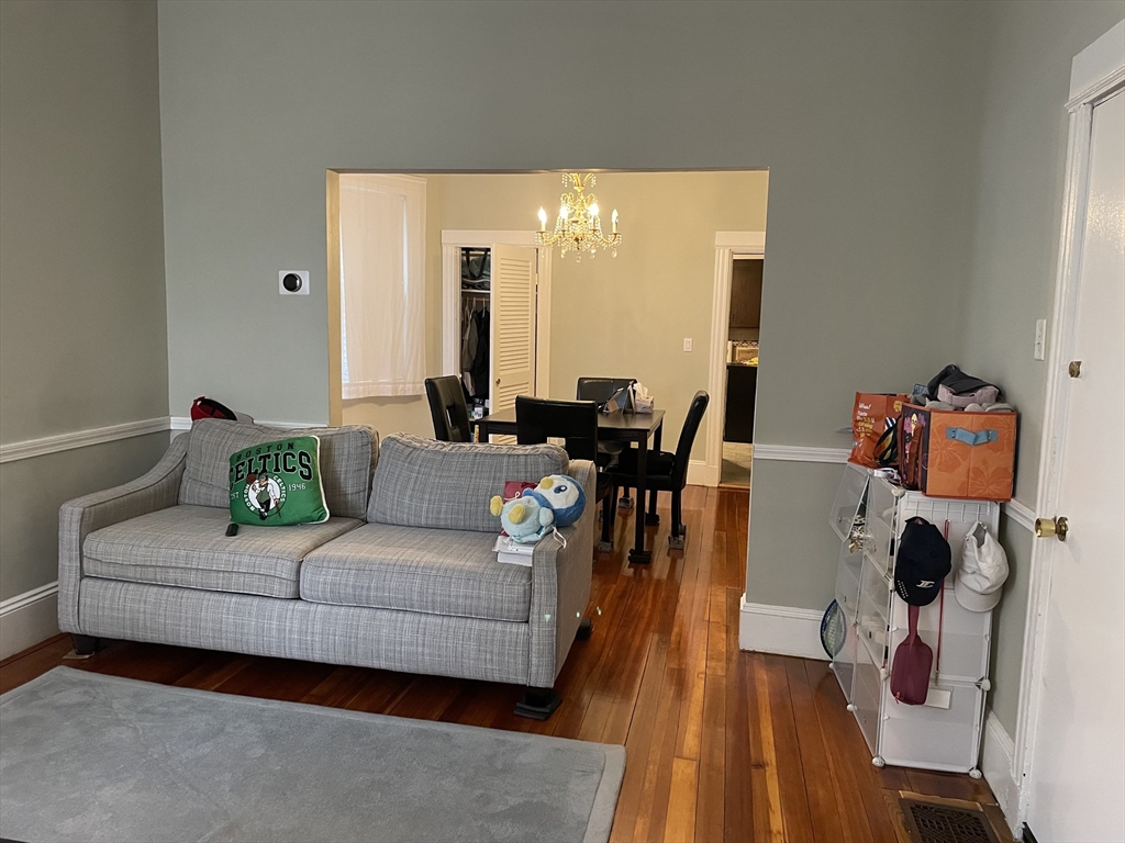 416 Trapelo Rd #1, Belmont, MA Photo #4