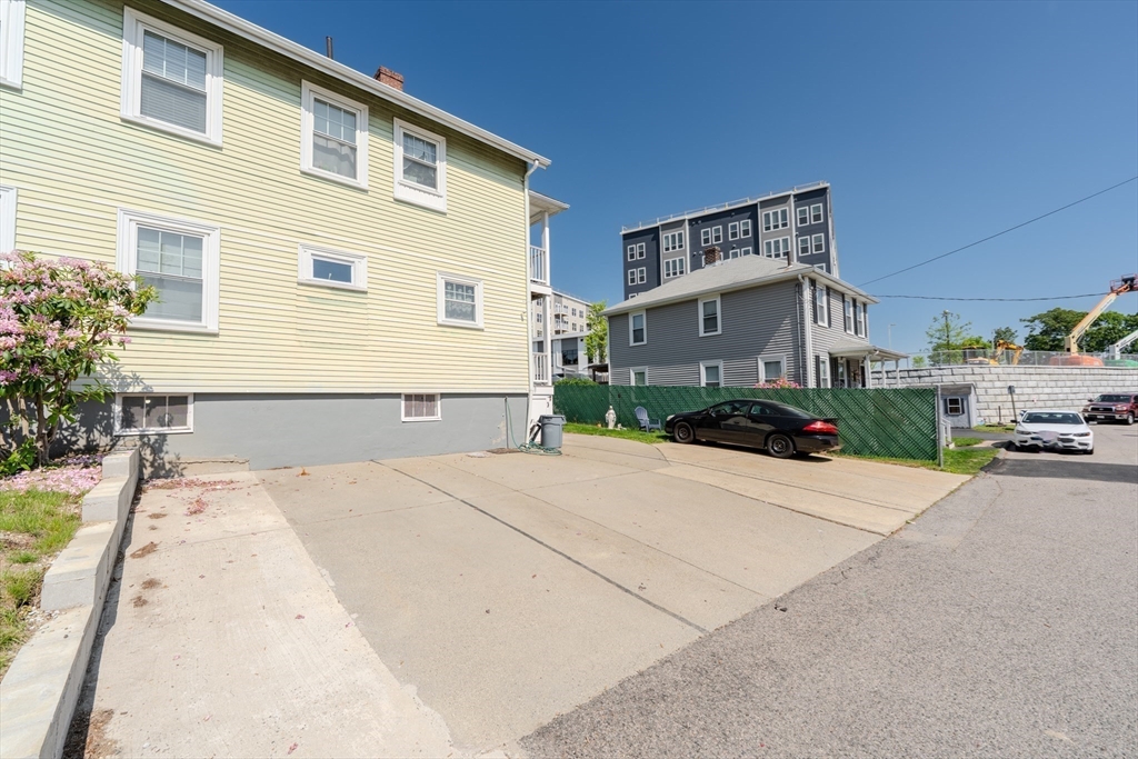 69-71 Pond Street