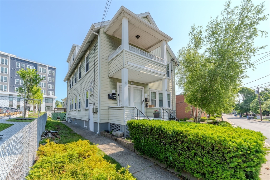 69-71 Pond Street