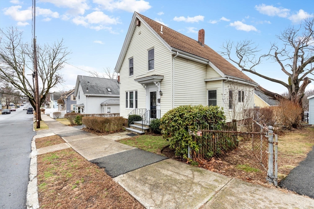 108 Pine Grove Avenue