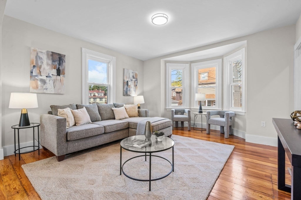 11 Quincy Ave