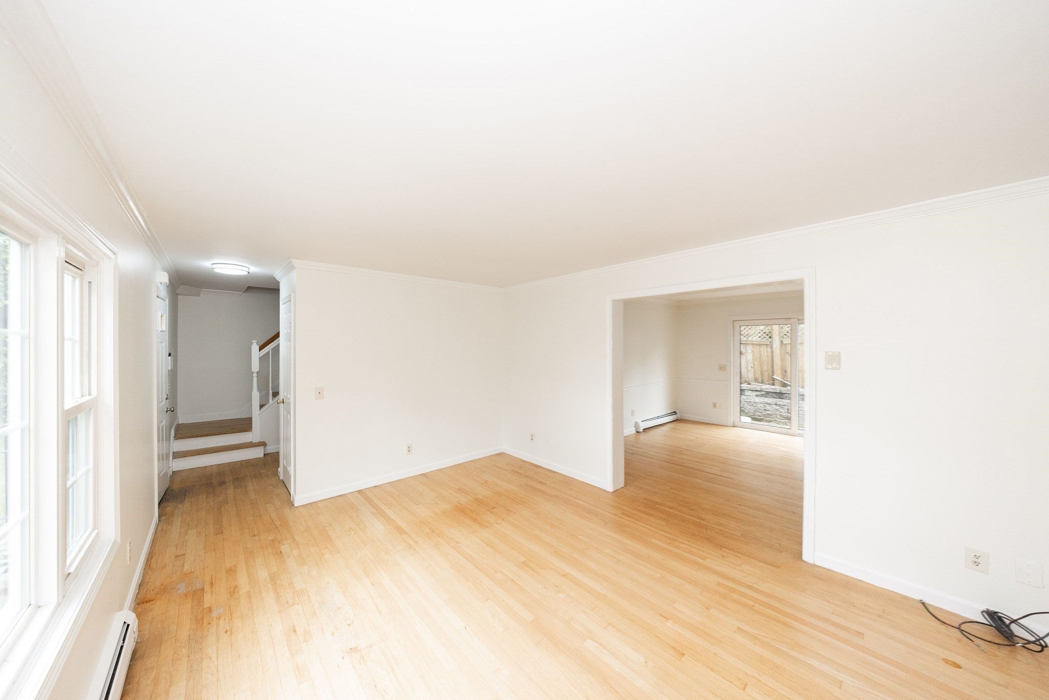 24 Ellsmere St, Worcester, MA Photo #3