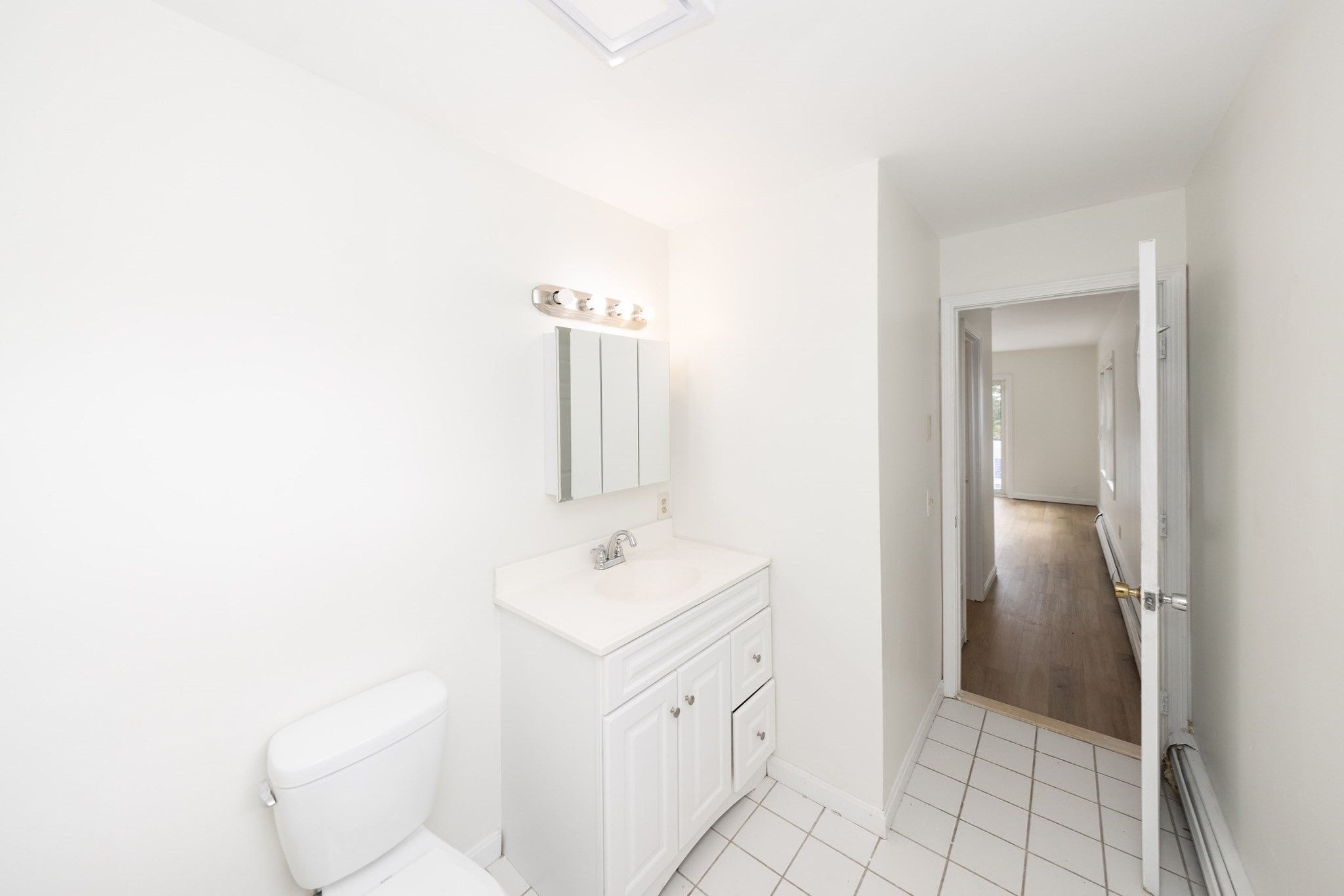 24 Ellsmere St, Worcester, MA Photo #22