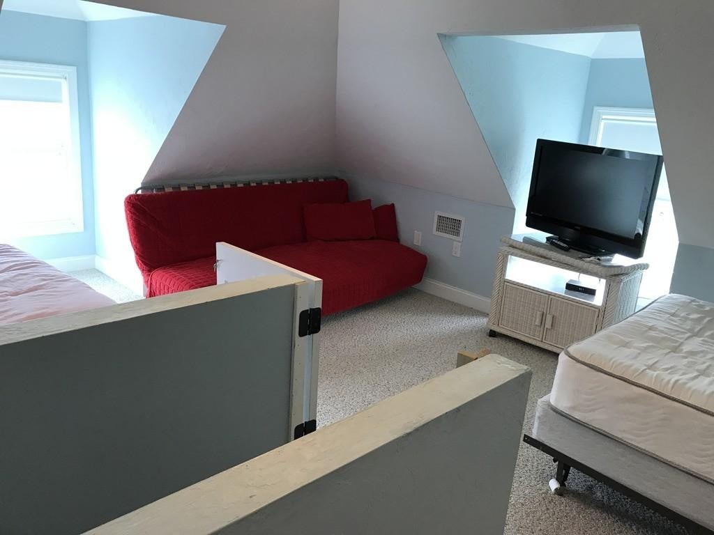 37 R Street Winter Rental ST oct to jun, Hull, MA Photo #15