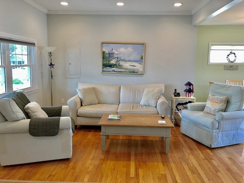 37 R Street Winter Rental ST oct to jun, Hull, MA Photo #6