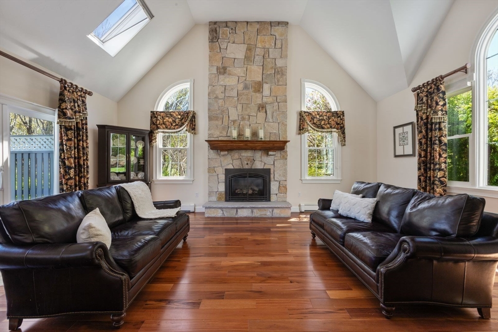 19 Bragg Road, Foxboro, MA Photo #16