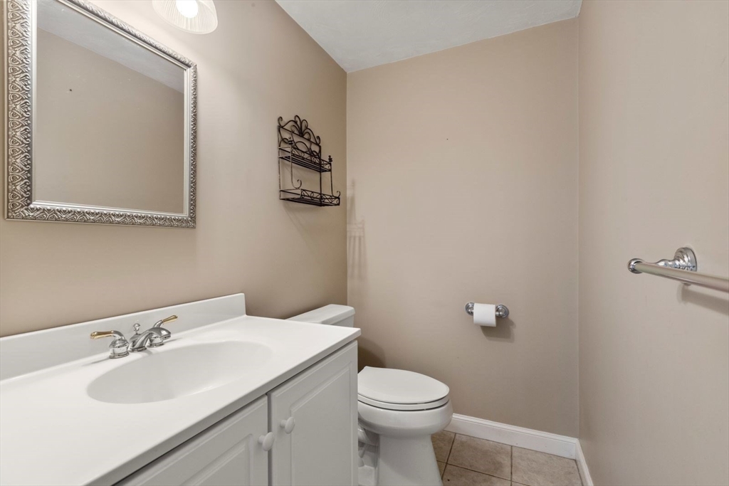 19 Bragg Road, Foxboro, MA Photo #30