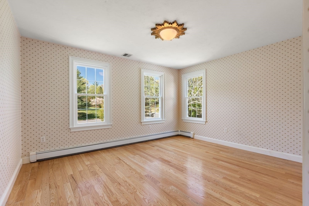 19 Bragg Road, Foxboro, MA Photo #24