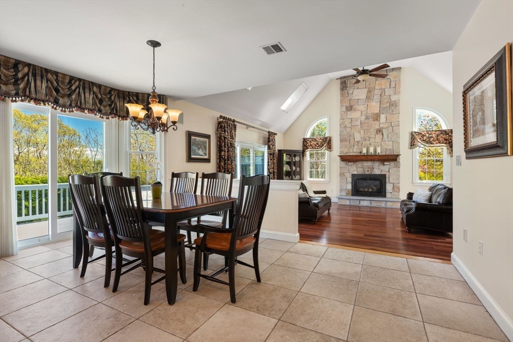 19 Bragg Road, Foxboro, MA Photo #7