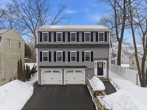 Photo of 41 Glenvale Ave, Billerica, MA 01821 (MLS # 73485142)