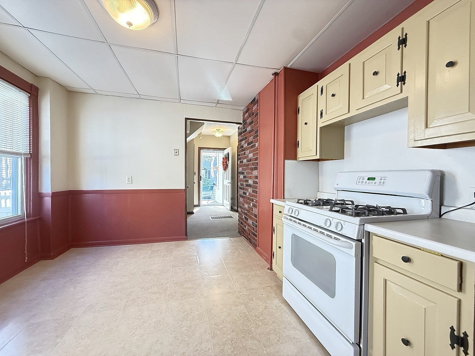 26 Tappan St, Melrose, MA Photo #26