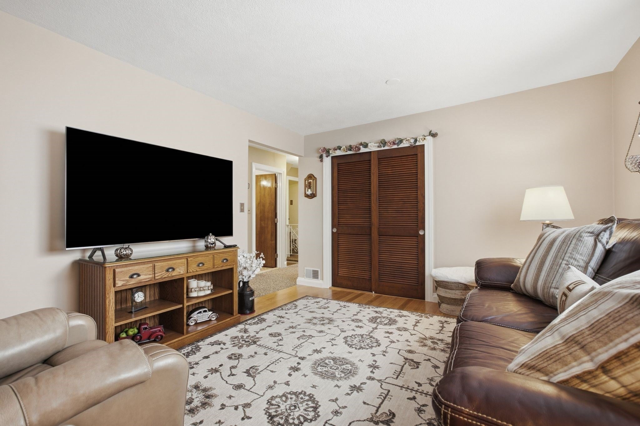 26 Tappan St, Melrose, MA Photo #9