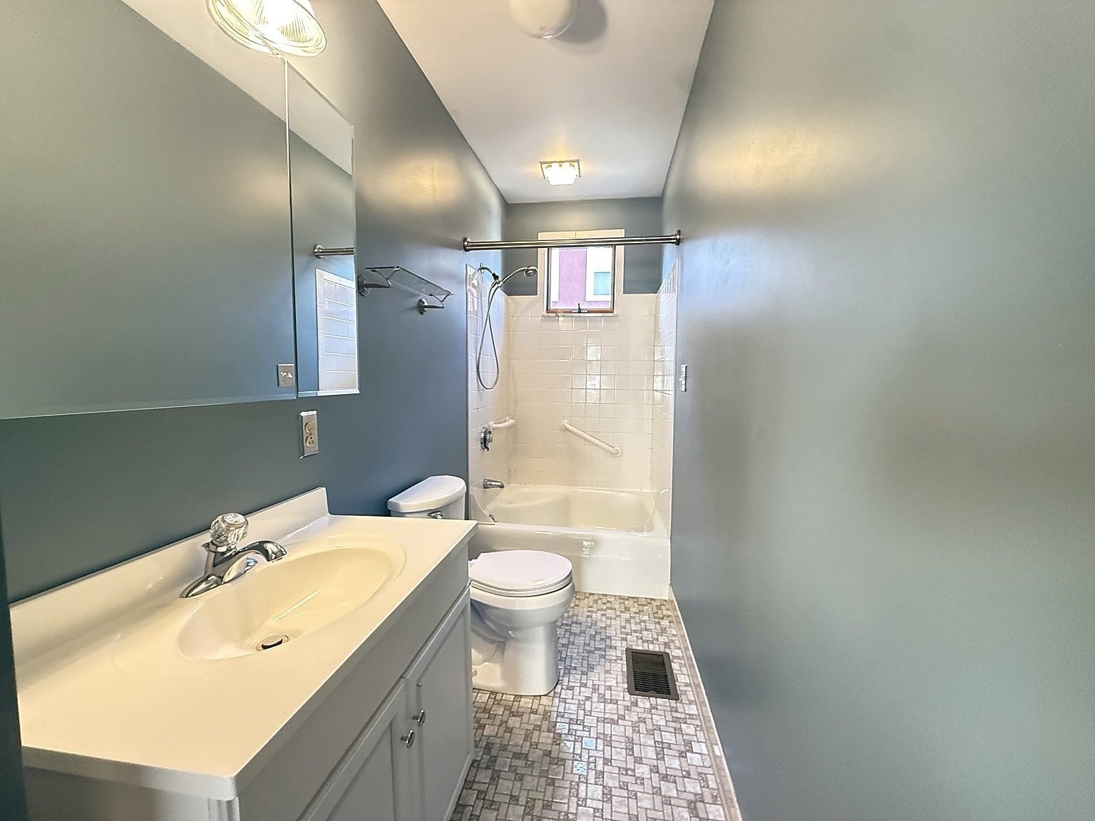 26 Tappan St, Melrose, MA Photo #30