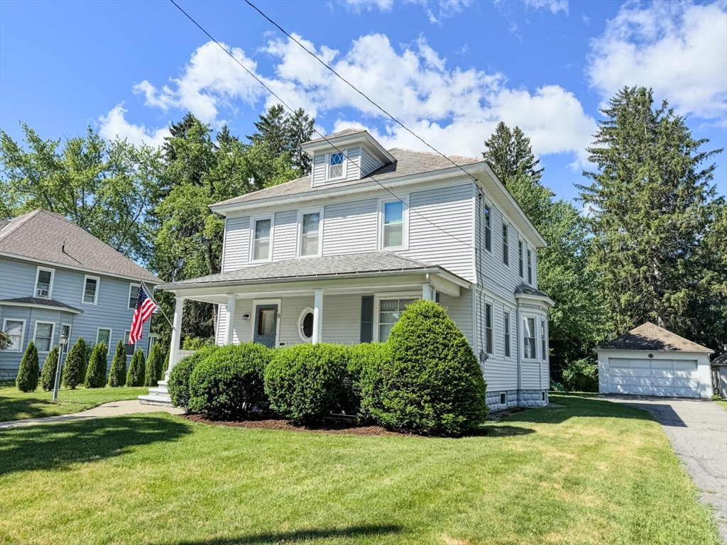 8 Davis Street