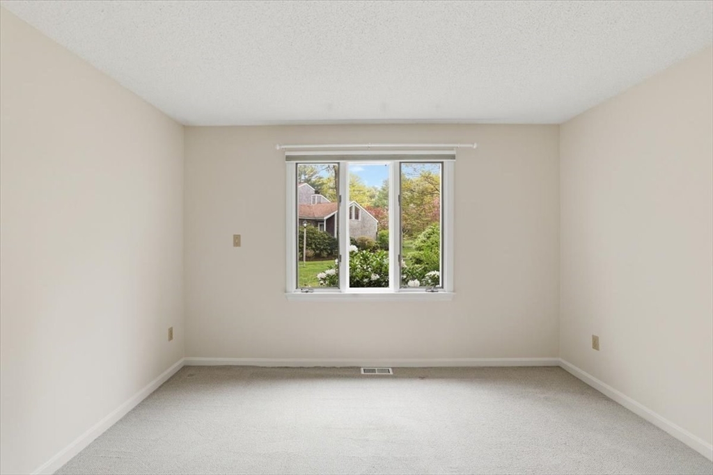 263 Seaward Bend, Falmouth, MA, 263 Seaward Bend, Falmouth, MA Photo #8