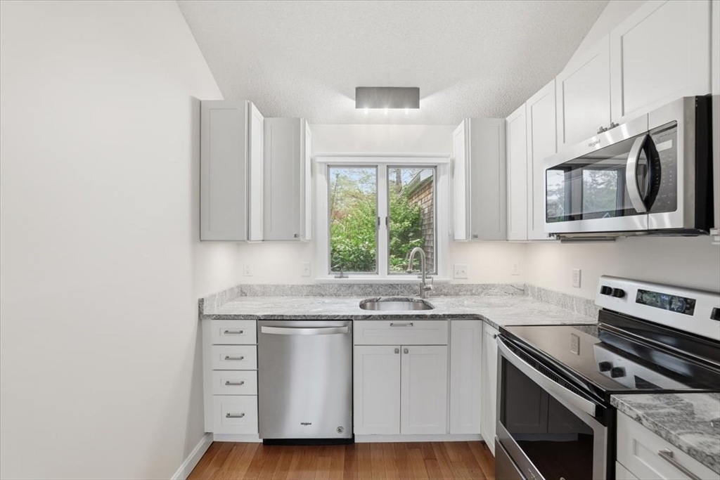 263 Seaward Bend, Falmouth, MA, 263 Seaward Bend, Falmouth, MA Photo #10