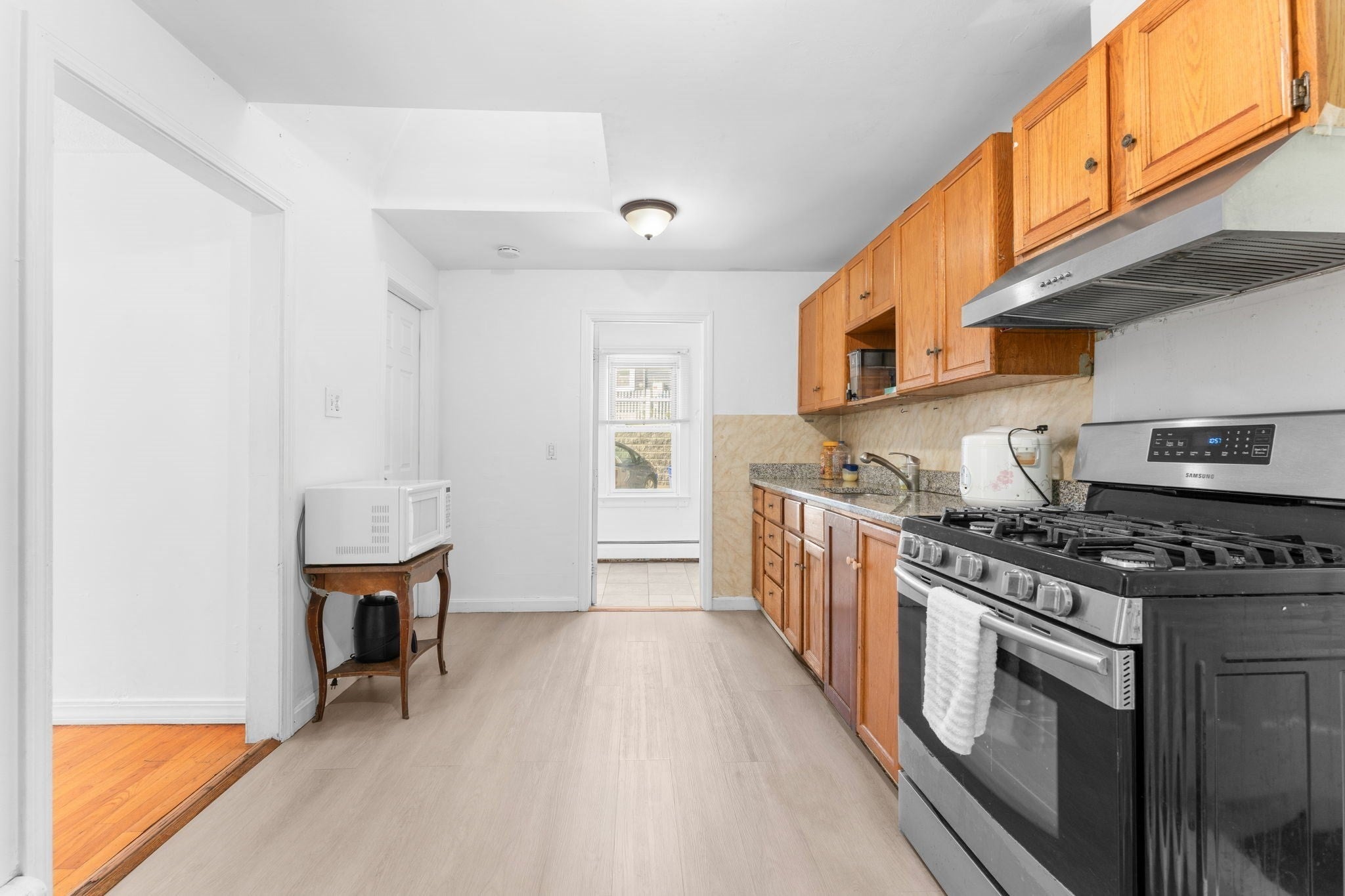 576 Sea St, Quincy, MA Photo #9