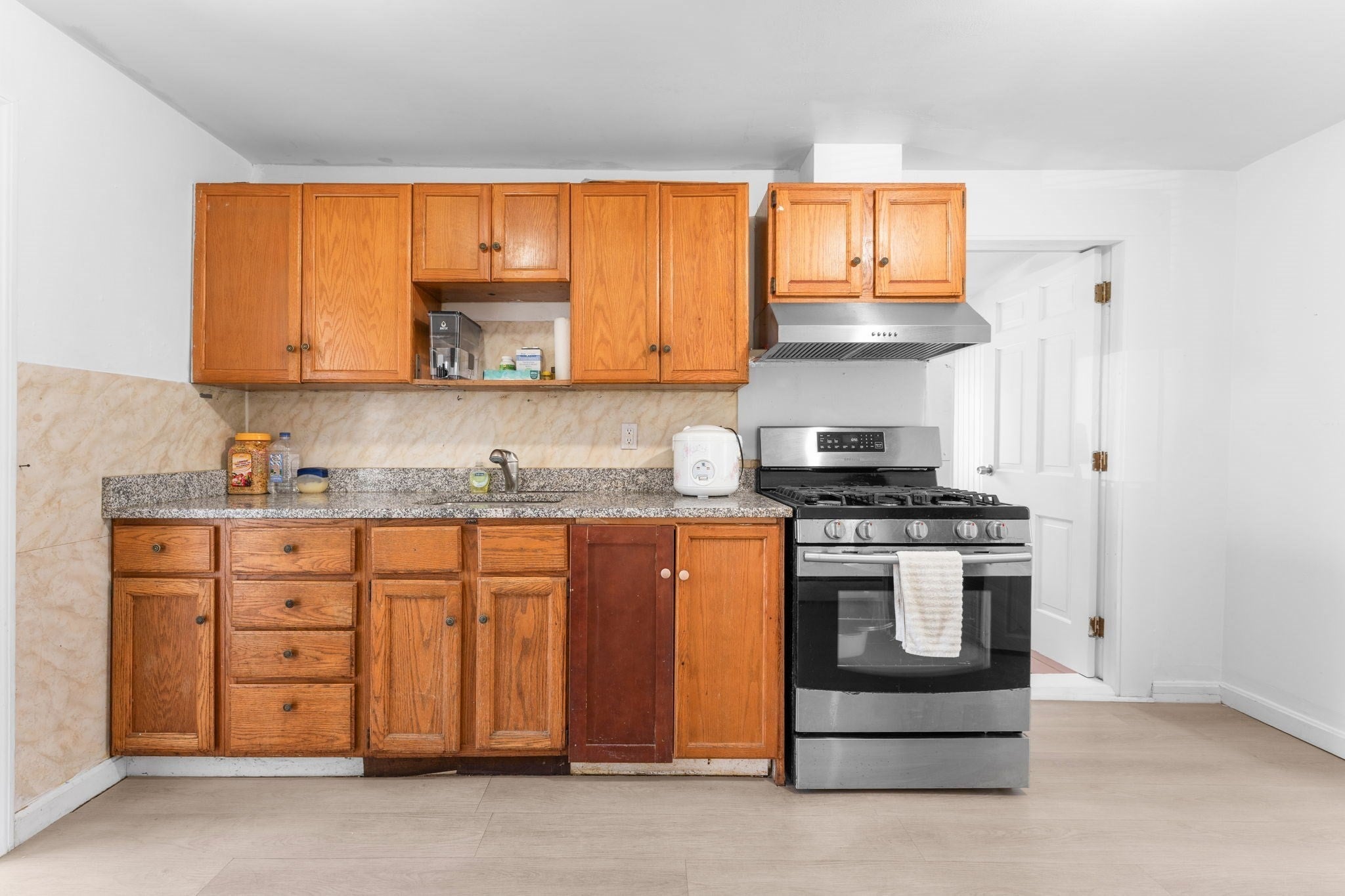 576 Sea St, Quincy, MA Photo #7
