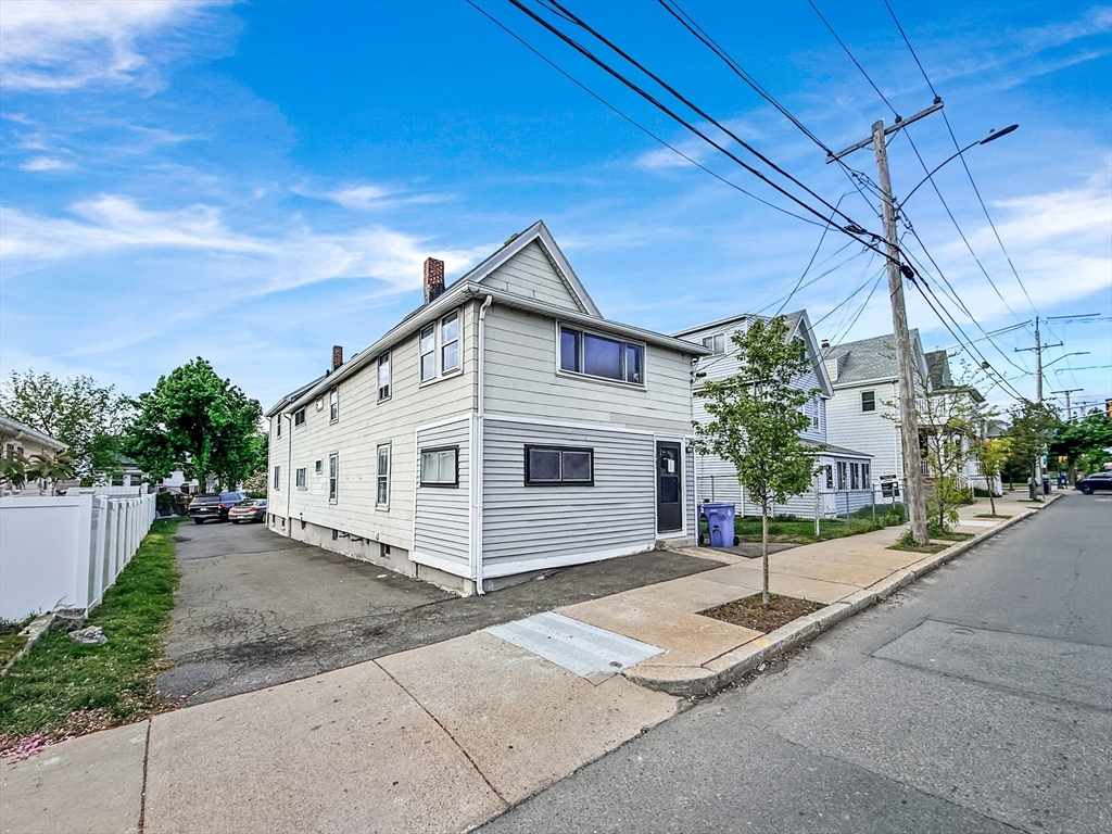 50 Main St