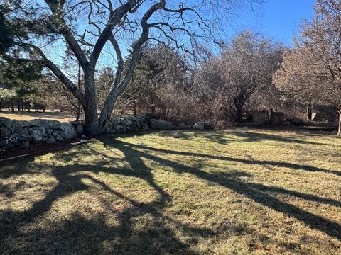 1371 Drift Rd Westport MA 02790