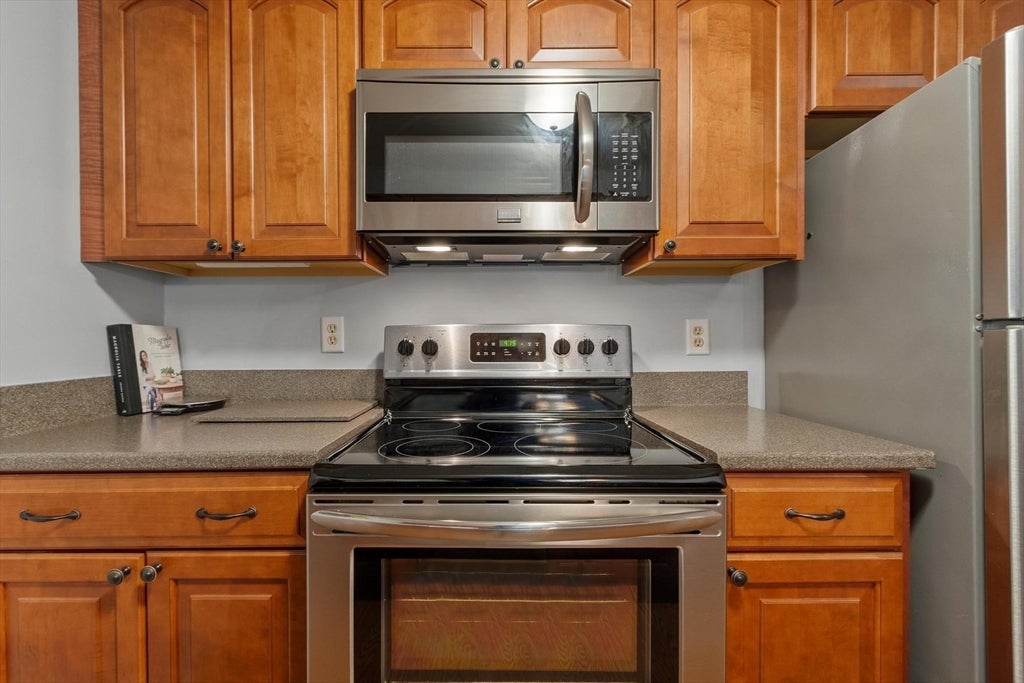 148 Main St #B333, North Andover, MA, 148 Main St #B333, North Andover, MA Photo #10