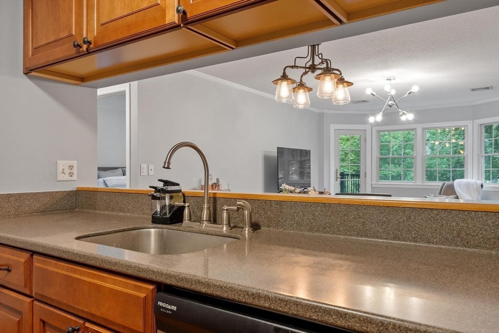 148 Main St #B333, North Andover, MA, 148 Main St #B333, North Andover, MA Photo #11