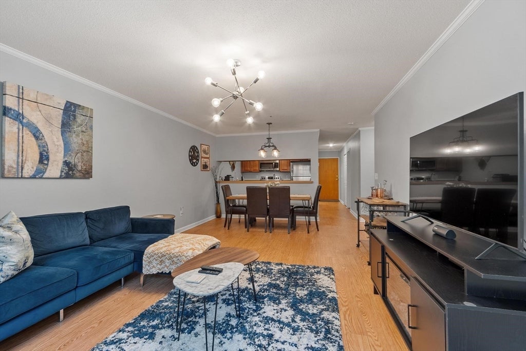 148 Main St B333
