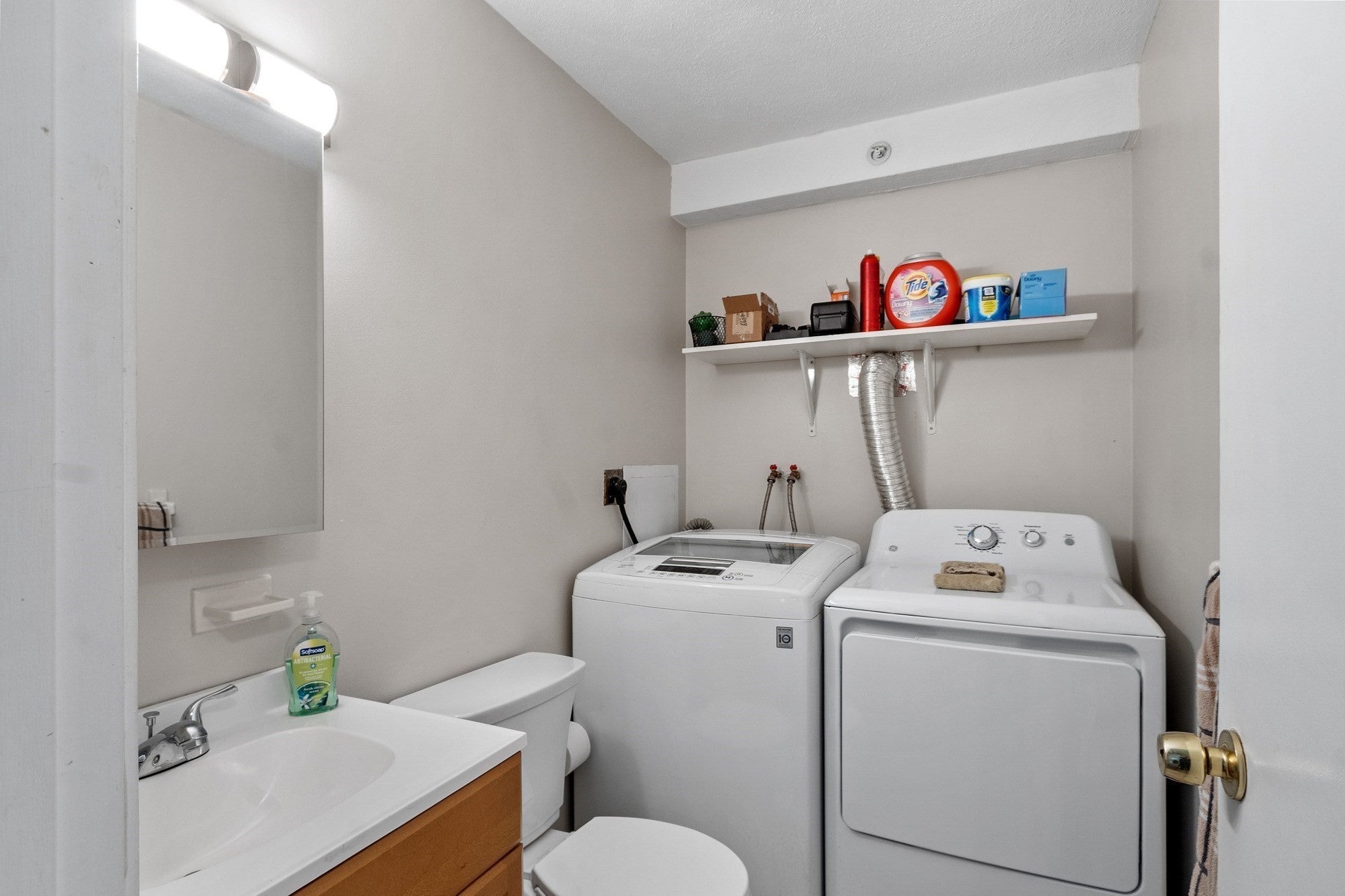 12 Village Ln #45, Tyngsborough, MA, 12 Village Ln #45, Tyngsborough, MA Photo #14