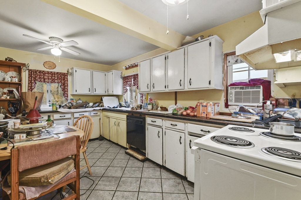 15 Tully Road