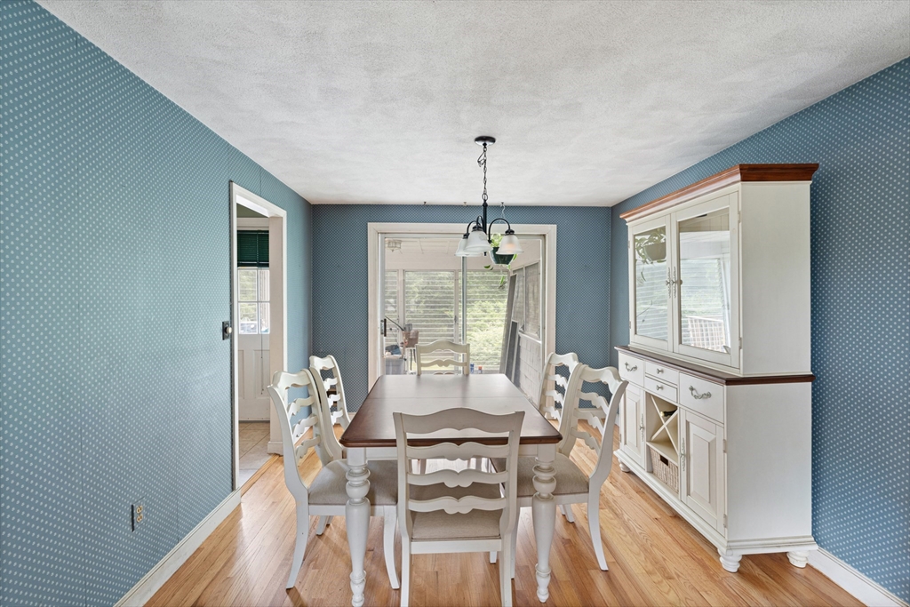 33 Knight Rd