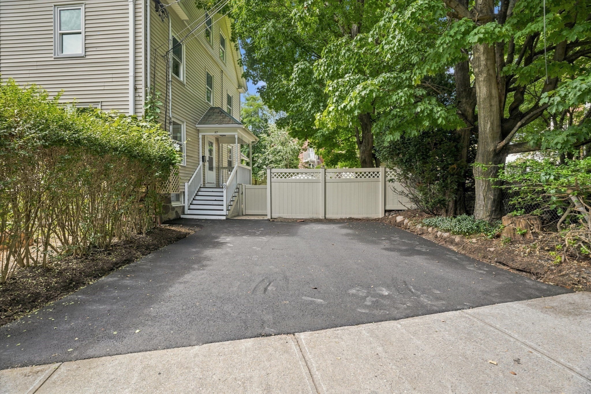 97 Melendy Ave #97, Watertown, MA Photo #35